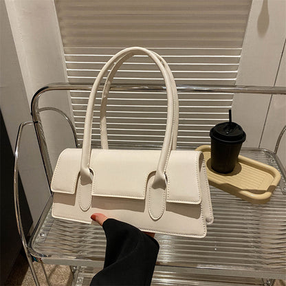 Modische Handtasche für Damen ⎜ Kleine Schultertasche in Retro-Optik für Alltag und Ausgehen