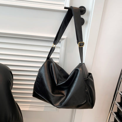 Crossbody-Tasche für Damen ⎜ Weiche Umhängetasche mit Vintage-Lederlook für Alltag und Reisen