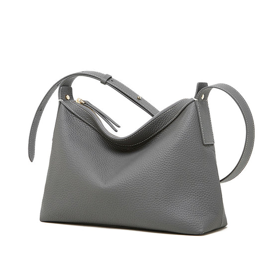 Vintage Ledertasche für Damen ⎜ Robuste Umhängetasche mit besonderem Design