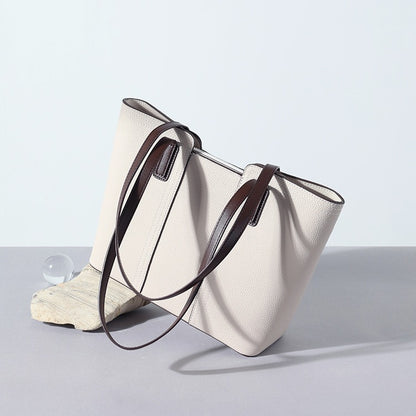 Alltagstasche für Damen ⎜ Weiche Wildledertasche im lässigen Look für Herbst und Winter