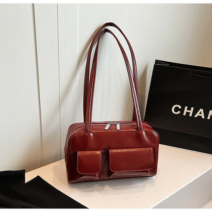 Multifunktionale Umhängetasche für Damen ⎜ Stylische Schultertasche mit Außentaschen im Box-Design