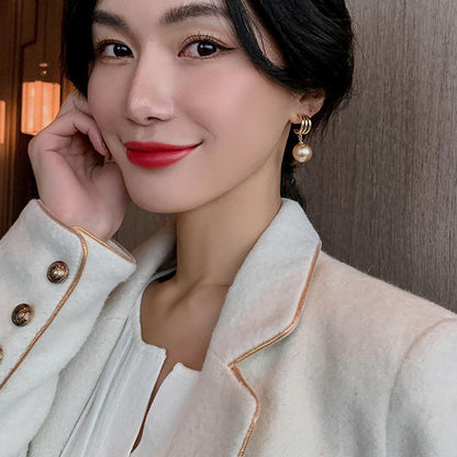 Perlenohrringe im Retro-Stil ⎜ Dezente Vintage-Optik mit goldenen Ringen für zeitlose Alltags-Eleganz