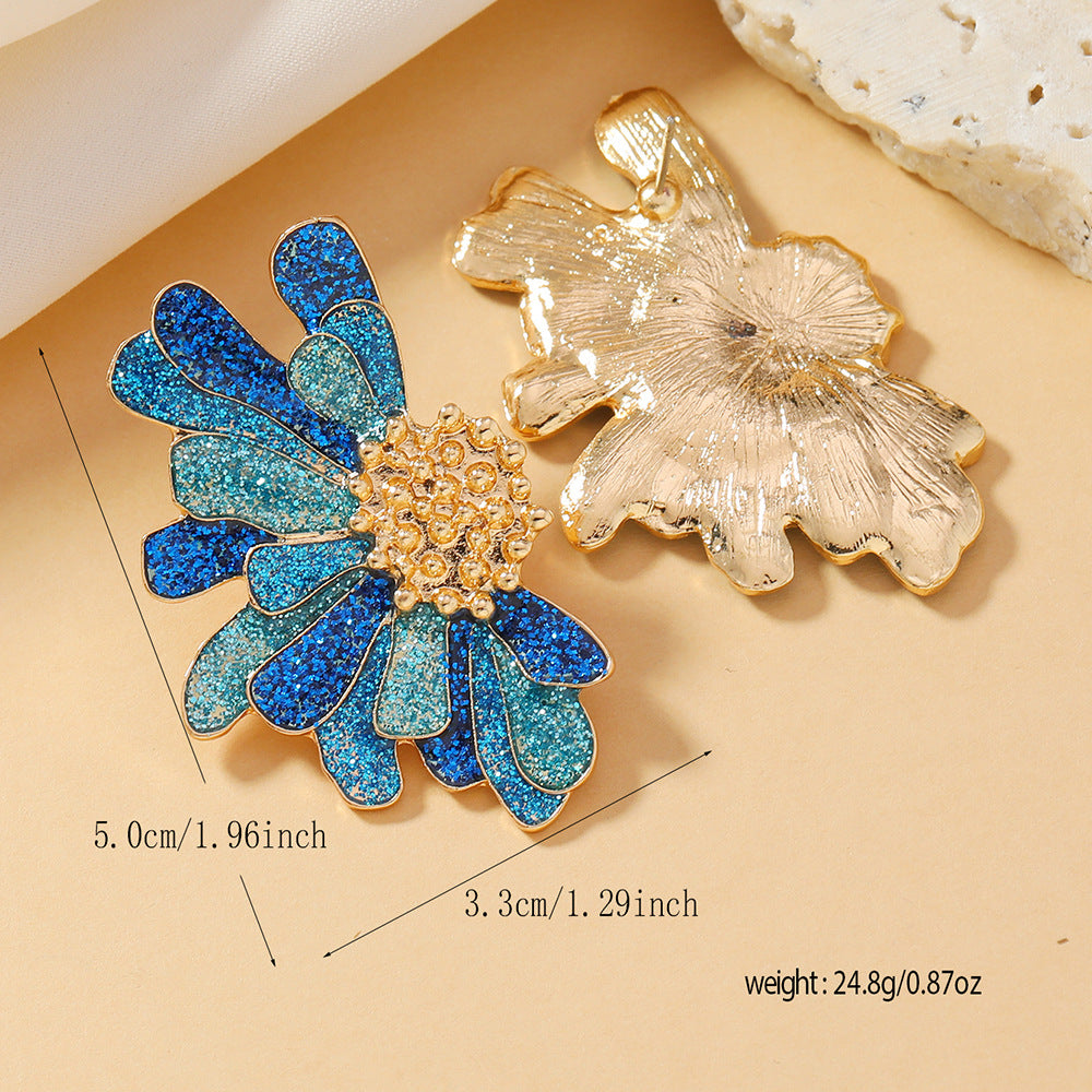 Blumenstecker im Ethno-Look ⎜ Farbige Ohrringe mit kunstvollem Muster für ausdrucksstarke Styles