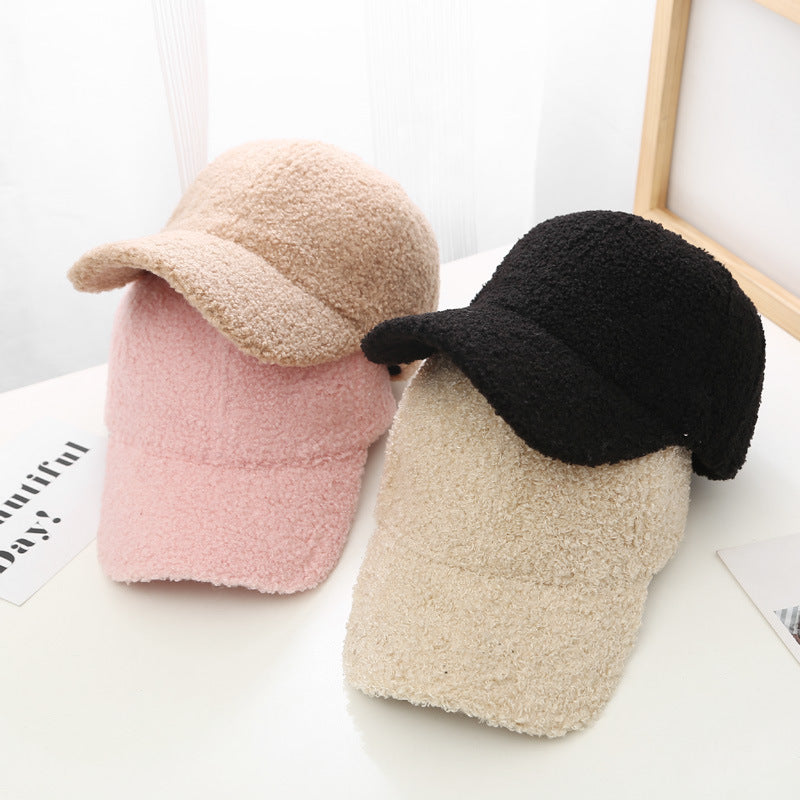 Kappe im modernen Stil ⎜ Weiche Baseballkappe für kuschelige Winter-Looks