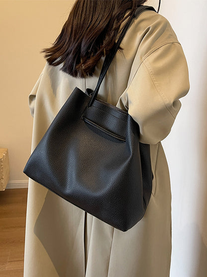 Große Tragetasche für Damen ⎜ Robuste Schultertasche aus Lederoptik mit viel Stauraum für Alltag und Büro