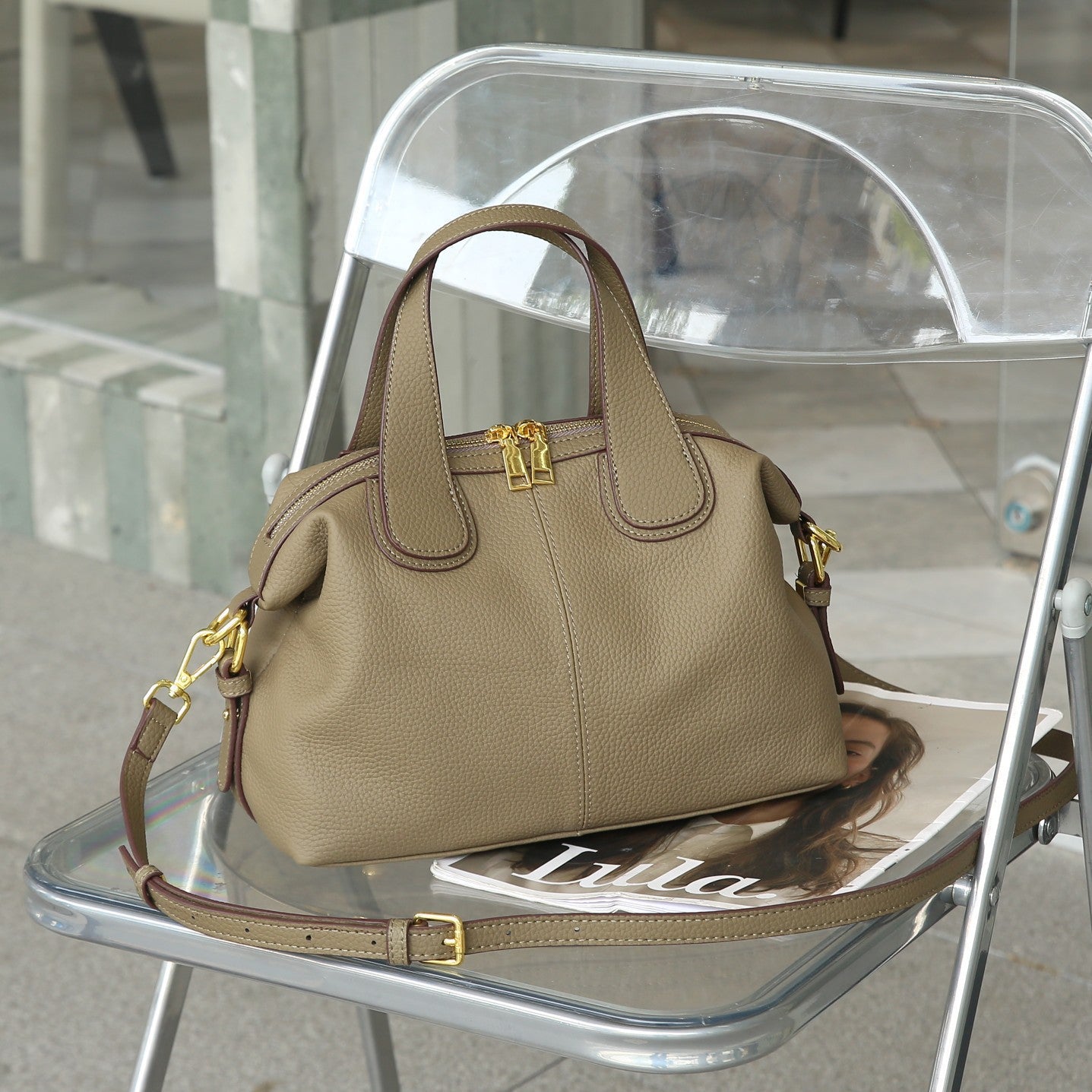 Damen Handtasche in Lederoptik ⎜ Hochwertige Umhängetasche mit Kurzgriff für Alltag, Büro und Events