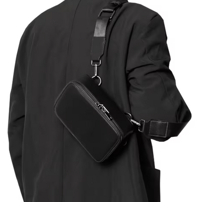 Geräumige Brusttasche für Männer ⎜ Praktische Umhängetasche für Studium, Stadt und Unterwegs