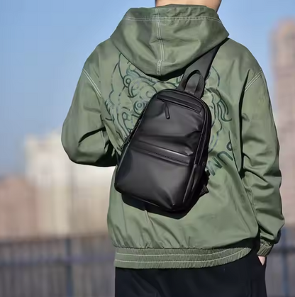 Crossbody-Tasche aus Leder ⎜ Hochwertige Brusttasche für Männer mit robuster Verarbeitung