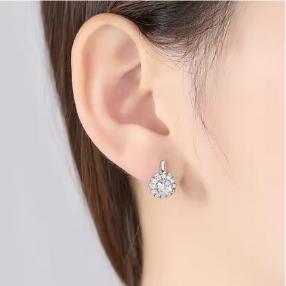 Ohrstecker für Damen ⎜ Funkelndes Zirkoniadesign in Gold- und Silberoptik für elegante und vielseitige Anlässe