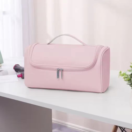 Reise-Kosmetiktasche mit wasserabweisendem Stoff ⎜ Handliches Modell mit Reißverschluss und Innenfächern
