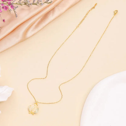 Elegante Kette für Damen ⎜ Goldene Kette mit weißem Blumenanhänger und Zirkonia für elegante Anlässe