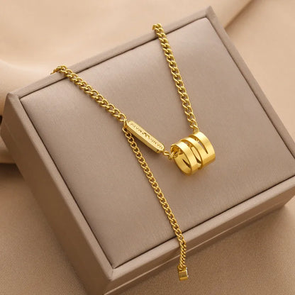 Stilvolle Damenkette  ⎜ Vergoldete Gliederkette mit modernem Spiralanhänger für schlichte und stilvolle Outfits