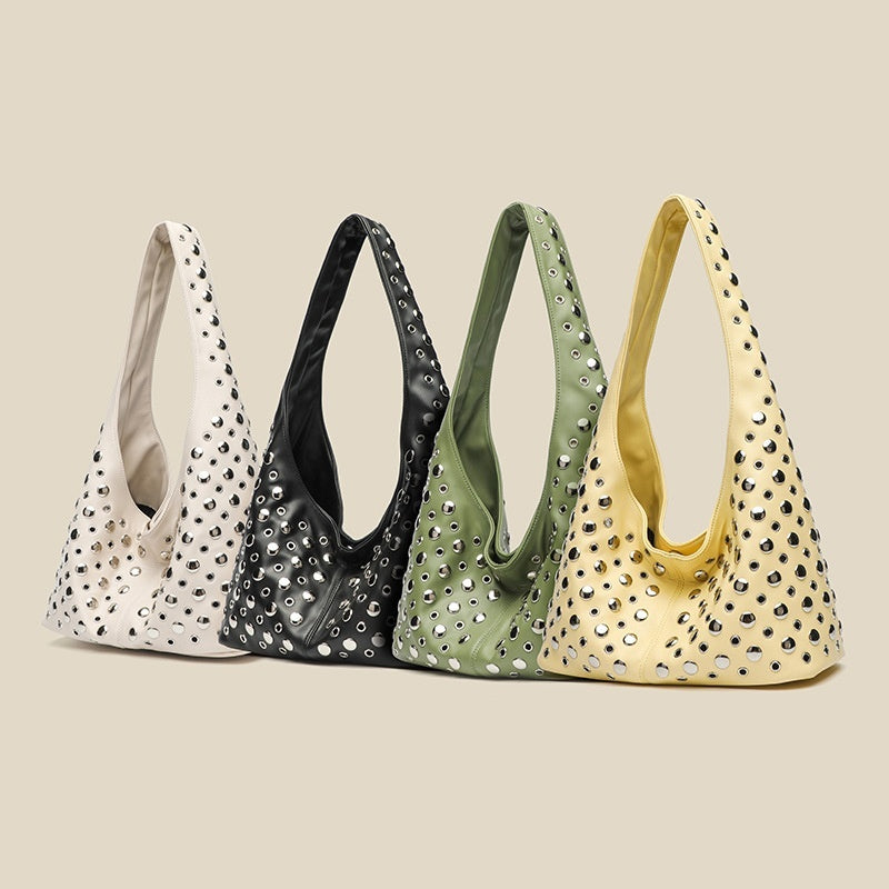 Damen Umhängetasche mit Nieten ⎜ Modische Schultertasche mit Metallic-Akzenten für trendige Looks
