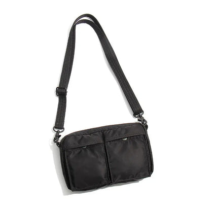 Geräumige Ledertasche für Herren ⎜ Schultertasche im klassischen Stil mit Reißverschluss und Tragegriff