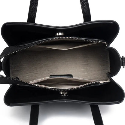 Große Damenhandtasche aus Lederoptik ⎜ Klassische Schultertasche mit viel Stauraum für Beruf und Alltag